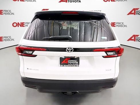 Certified 2024 Toyota Grand Highlander XLE image 6