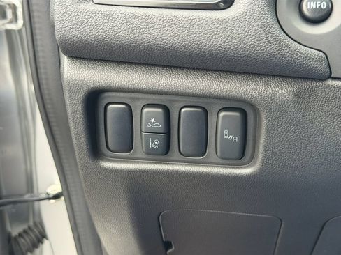 Used 2024 Mitsubishi Outlander Sport SE AWD/4WD image 31