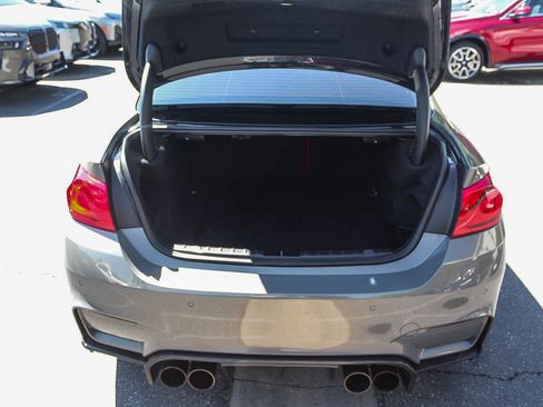Used 2018 BMW M4 Coupe RWD image 22