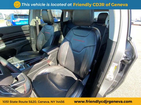 Used 2022 Jeep Compass Trailhawk w/ Trailhawk Elite Group image 10