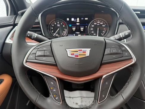 New 2026 Cadillac XT5 Premium Luxury w/ Driver Assist Package image 17
