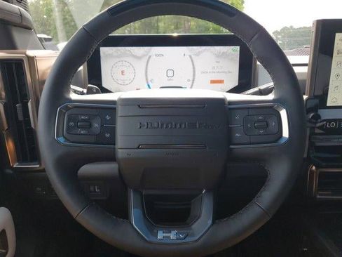 New 2025 GMC Hummer EV 2X image 21
