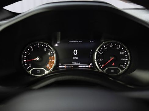 Used 2023 Jeep Renegade Trailhawk image 4