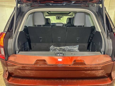 New 2027 Ford Expedition Active AWD/4WD image 13