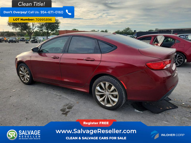 Used 2015 Chrysler 200 S FWD image 3