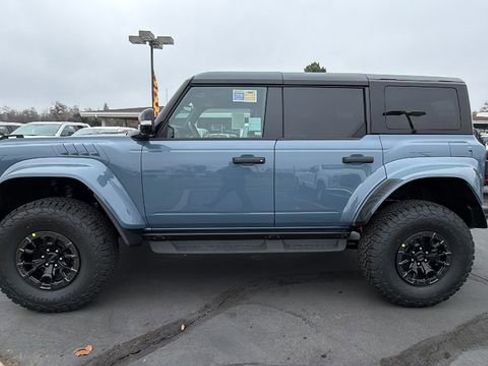 New 2025 Ford Bronco Raptor image 7