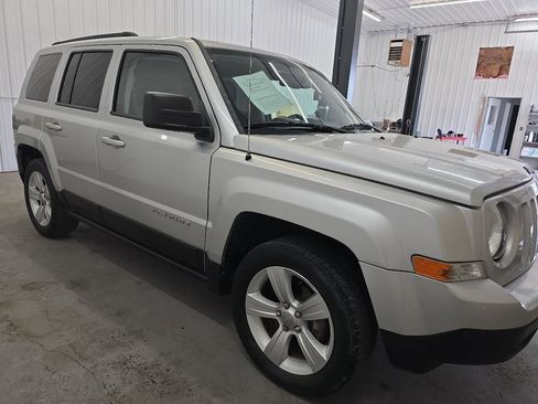 Used 2013 Jeep Patriot Latitude image 16