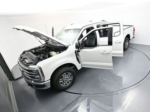 New 2026 Ford F350 Lariat RWD image 36