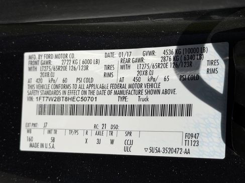 Used 2017 Ford F250 Lariat w/ Lariat Ultimate Package AWD/4WD image 23