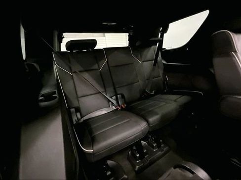 Used 2021 Cadillac Escalade Sport w/ Driver Assist Tech Package AWD/4WD image 33