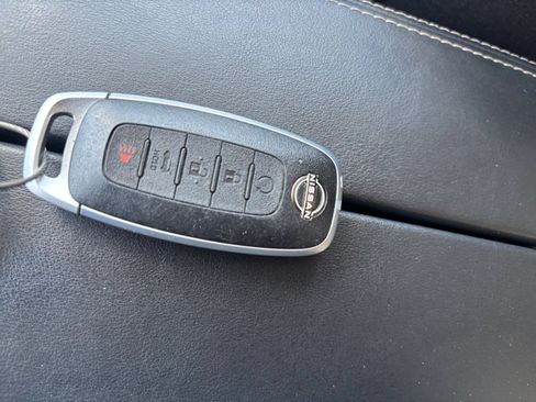 Used 2026 Nissan Rogue SV FWD image 26