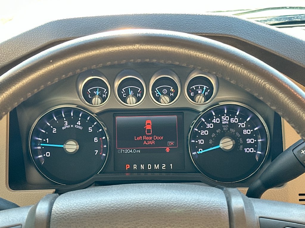 Used 2014 Ford F250 Lariat w/ Lariat Ultimate Package AWD/4WD image 12