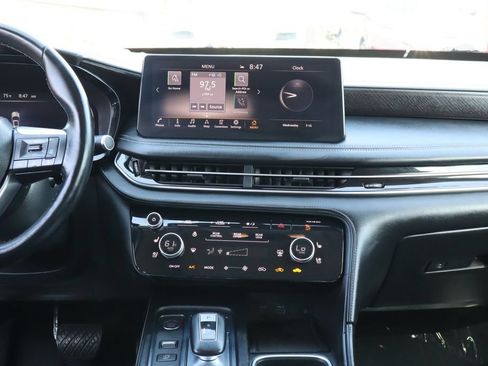 Used 2023 INFINITI QX60 Sensory AWD/4WD image 33