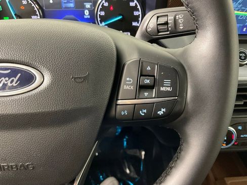 Used 2024 Ford Maverick Lariat FWD image 25
