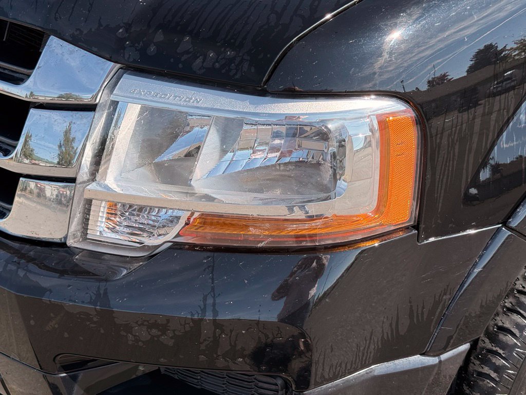 Used 2016 Ford Expedition EL XLT w/ Equipment Group 202A AWD/4WD image 10