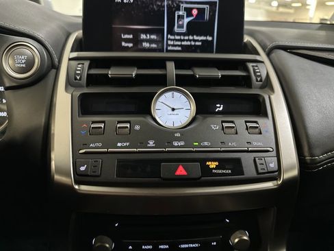 Used 2019 Lexus NX 300 FWD image 32