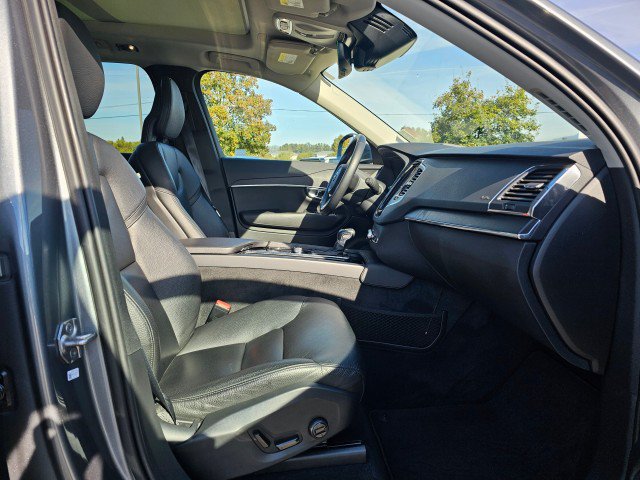 Used 2020 Volvo XC90 T5 Momentum AWD/4WD image 10