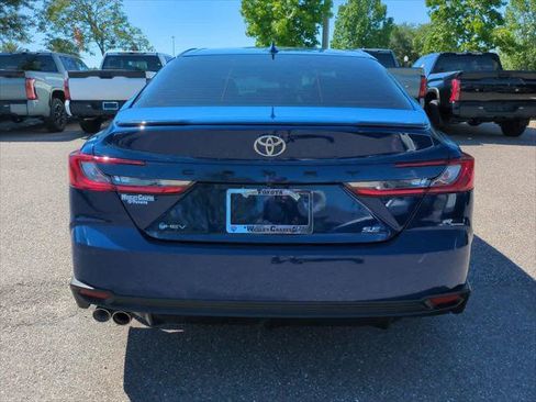 Certified 2026 Toyota Camry SE FWD image 5