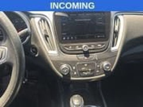 Used 2019 Chevrolet Malibu LS FWD image 12