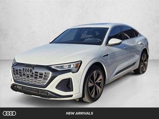 Used 2024 Audi Q8 e-tron Premium Plus w/ Premium Plus Package video 1