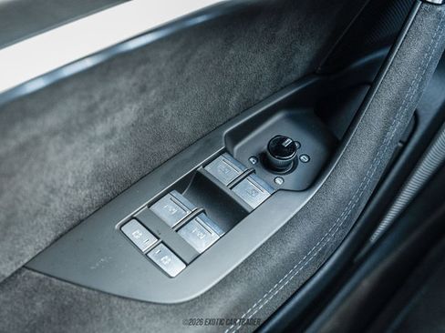 Used 2024 Audi RS 7 Performance AWD/4WD image 35