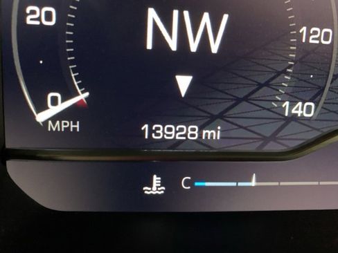 Used 2025 GMC Sierra 1500 Elevation w/ Elevation Premium Package image 17