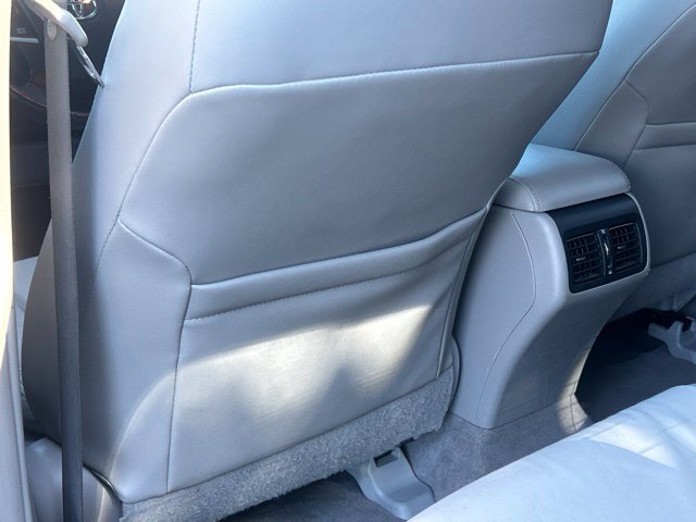 Used 2012 Toyota Camry XLE w/ Leather Pkg FWD image 27