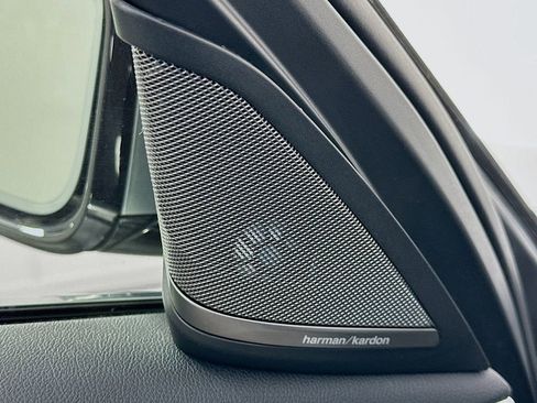 Certified 2023 BMW 540i w/ Premium Package image 19