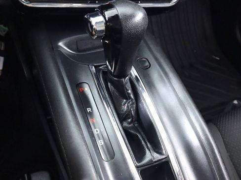 Used 2019 Honda HR-V EX image 23