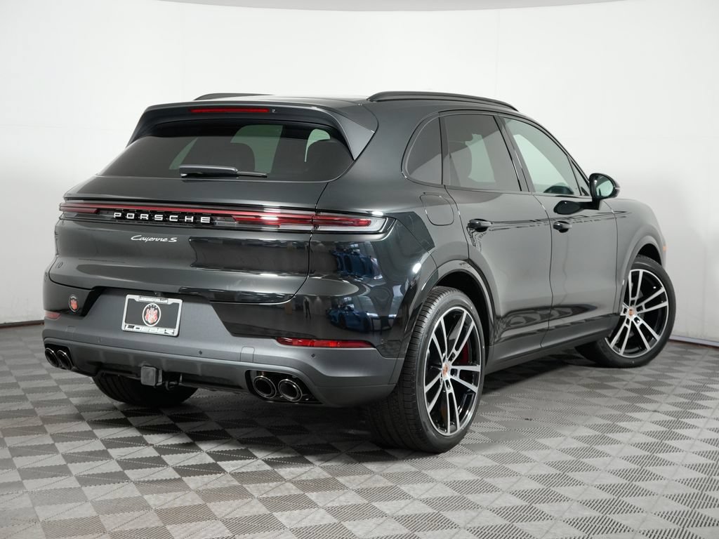 Certified 2026 Porsche Cayenne S AWD/4WD image 7