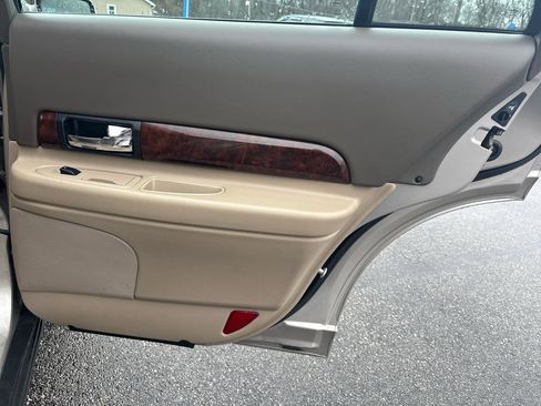 Used 2002 Lincoln LS 4dr Sdn V6 Auto w/Convenience image 19