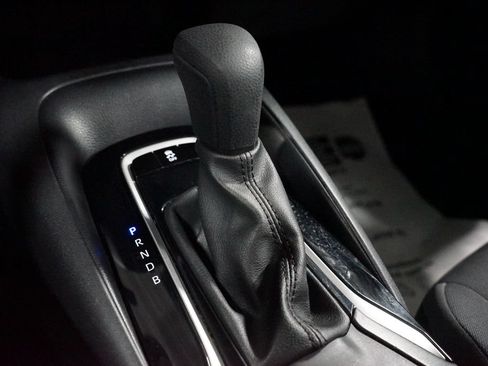 Certified 2024 Toyota Corolla LE FWD image 21