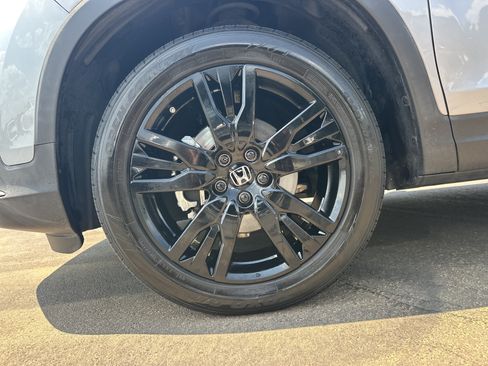 Used 2021 Honda Pilot Special Edition image 11