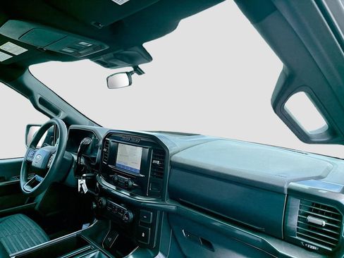 Used 2021 Ford F150 XL w/ STX Appearance Package image 23