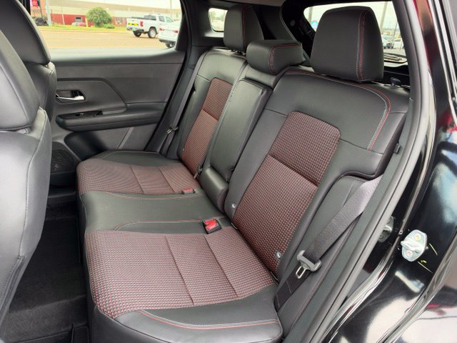 Used 2026 Nissan Kicks SR w/ Cold Weather Package AWD/4WD image 20