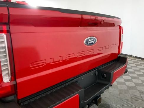 Used 2023 Ford F350 XLT w/ XLT Premium Package AWD/4WD image 15