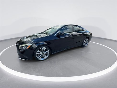 Used 2019 Mercedes-Benz CLA 250 CLA 250 image 4