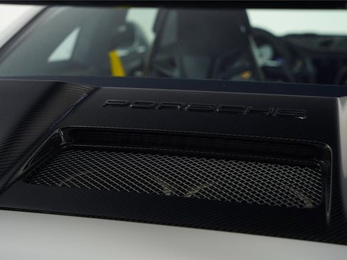 Used 2019 Porsche 911 GT2 RS image 19