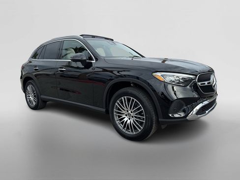 New 2026 Mercedes-Benz GLC 300 image 7
