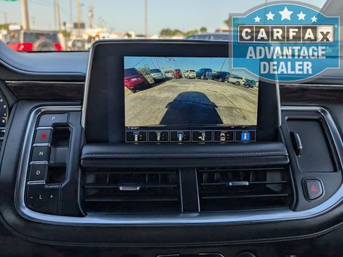 Used 2023 Chevrolet Tahoe Z71 w/ Luxury Package AWD/4WD image 11