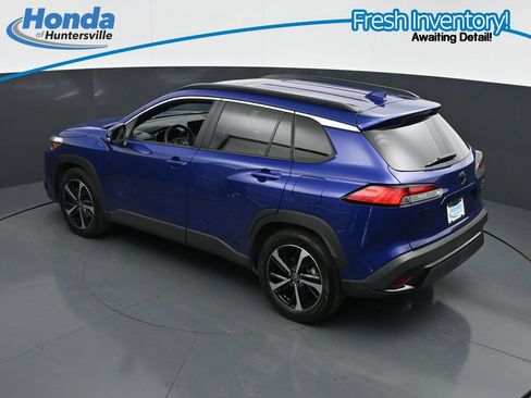 Used 2023 Toyota Corolla Cross AWD Hybrid w/ Convenience Package image 22