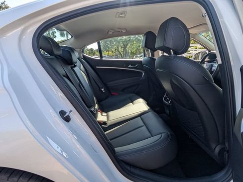 Used 2026 Genesis G70 2.5T RWD image 18