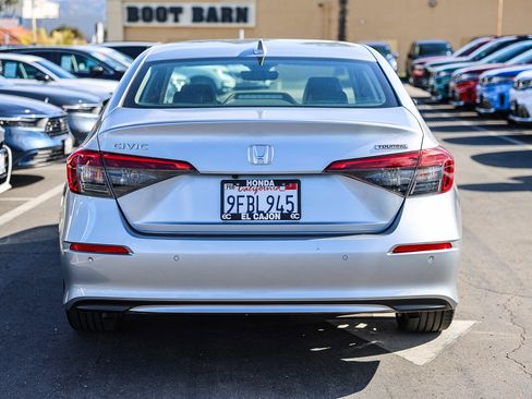 Certified 2023 Honda Civic Touring image 24