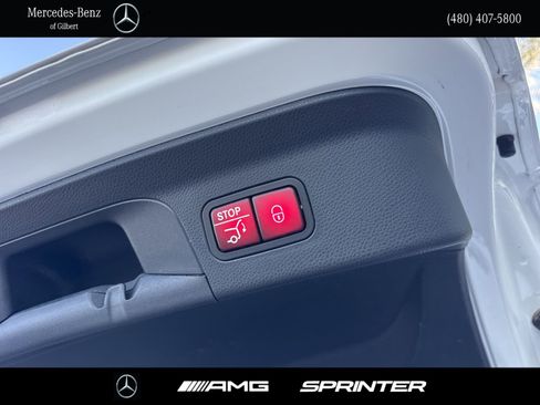 Certified 2023 Mercedes-Benz GLC 300 4MATIC Coupe image 8