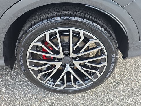 New 2026 Audi SQ5 Premium Plus AWD/4WD image 31