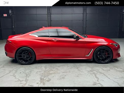 Used 2019 INFINITI Q60 Red Sport 400 w/ Cargo Package image 8