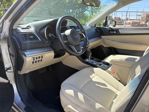 Used 2018 Subaru Legacy 2.5i Premium AWD/4WD image 6