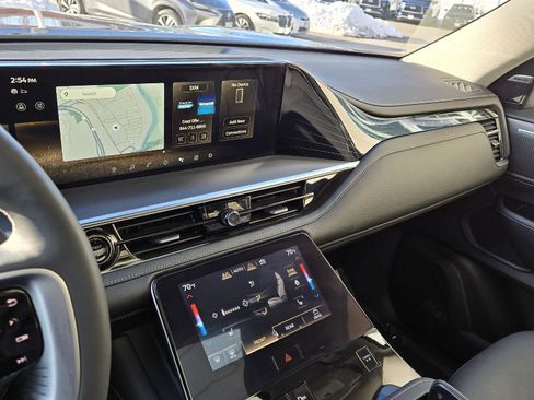 Certified 2025 INFINITI QX80 Pure w/ Cargo Package image 29