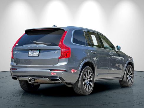 Used 2017 Volvo XC90 T8 R-Design w/ Vision Package AWD/4WD image 4