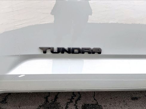 Used 2024 Toyota Tundra SR5 w/ SR5 Premium Package AWD/4WD image 30